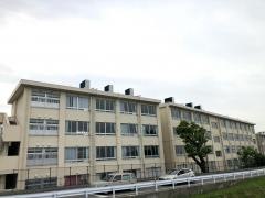 元岡小学校