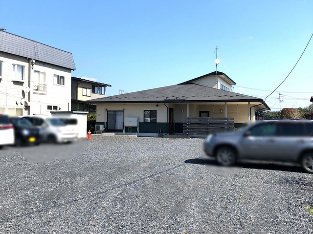 しらゆり２番館
