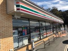 セブンイレブン 岡崎於御所店