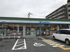 ファミリーマート　伏見舞台町店
