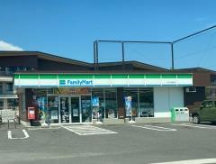 ファミリーマート　笠懸鹿店