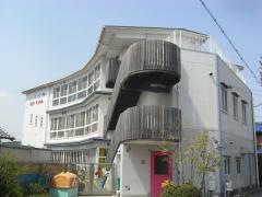 こまどり保育園