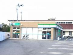 ファミリーマート　新居浜垣生店
