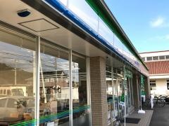 ファミリーマート　新居浜垣生店