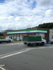 ファミリーマート　生駒壱分インター北店