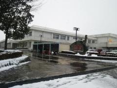 上青小学校