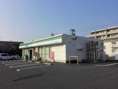 ファミリーマート　安城東栄町店