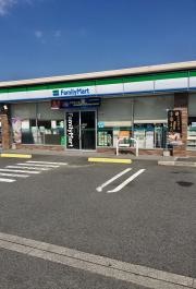 ファミリーマート　板野町川端店