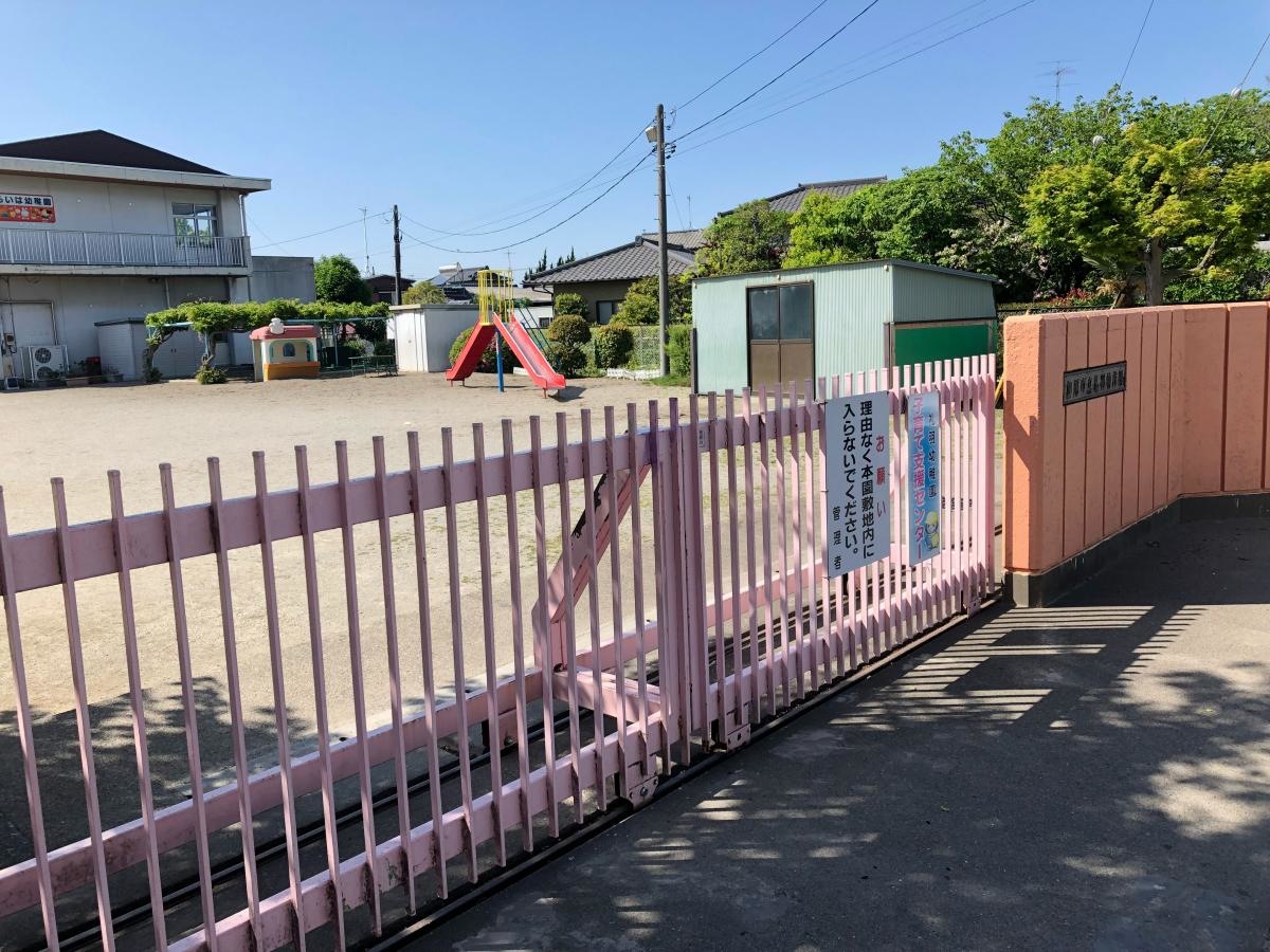 施設入口