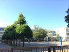 土気小学校