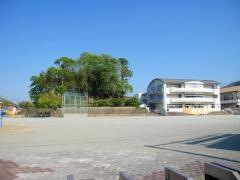 早修小学校