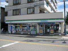 ファミリーマート　南恩加島店