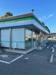 ファミリーマート　勝浦北浜店