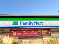 ファミリーマート　市原マルハン店