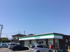 ファミリーマート　新潟小針南店