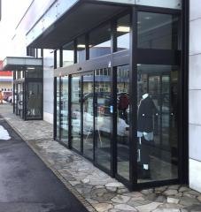 ユニクロ　札幌澄川ミュンヘン大橋店