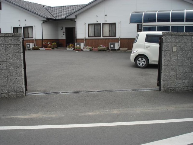 めばえ 施設外観