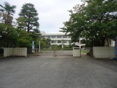 社小学校