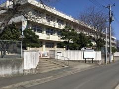 東四郎丸小学校