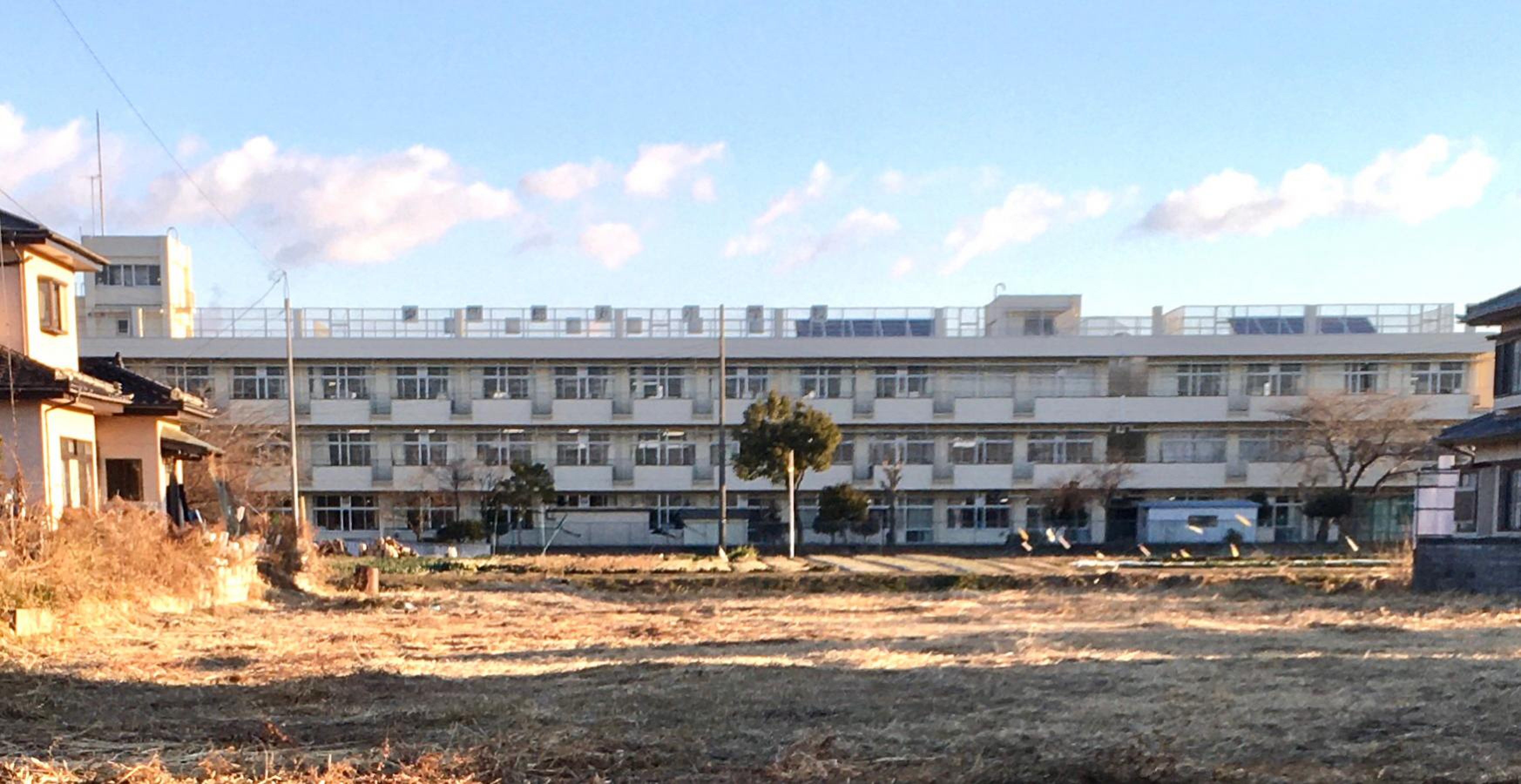 東 四郎丸 小学校