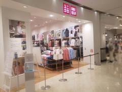 ユニクロ　コクーンシティ店