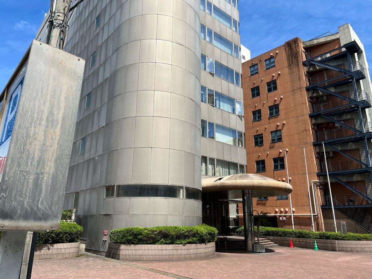 岩崎産業本社