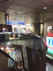 ローソン　国立駅南口店