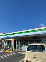 ファミリーマート　隼人松永店