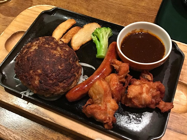 COCO'S 岩瀬店／ホームメイト