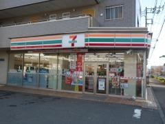 セブンイレブン　伊勢原池端店