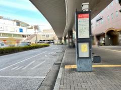 「川崎駅西口」バス停留所