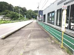 「トンネル南」バス停留所