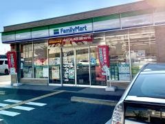 ファミリーマート　横大路下三栖店
