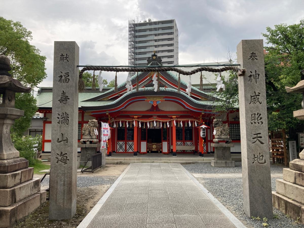 玉造稲荷神社