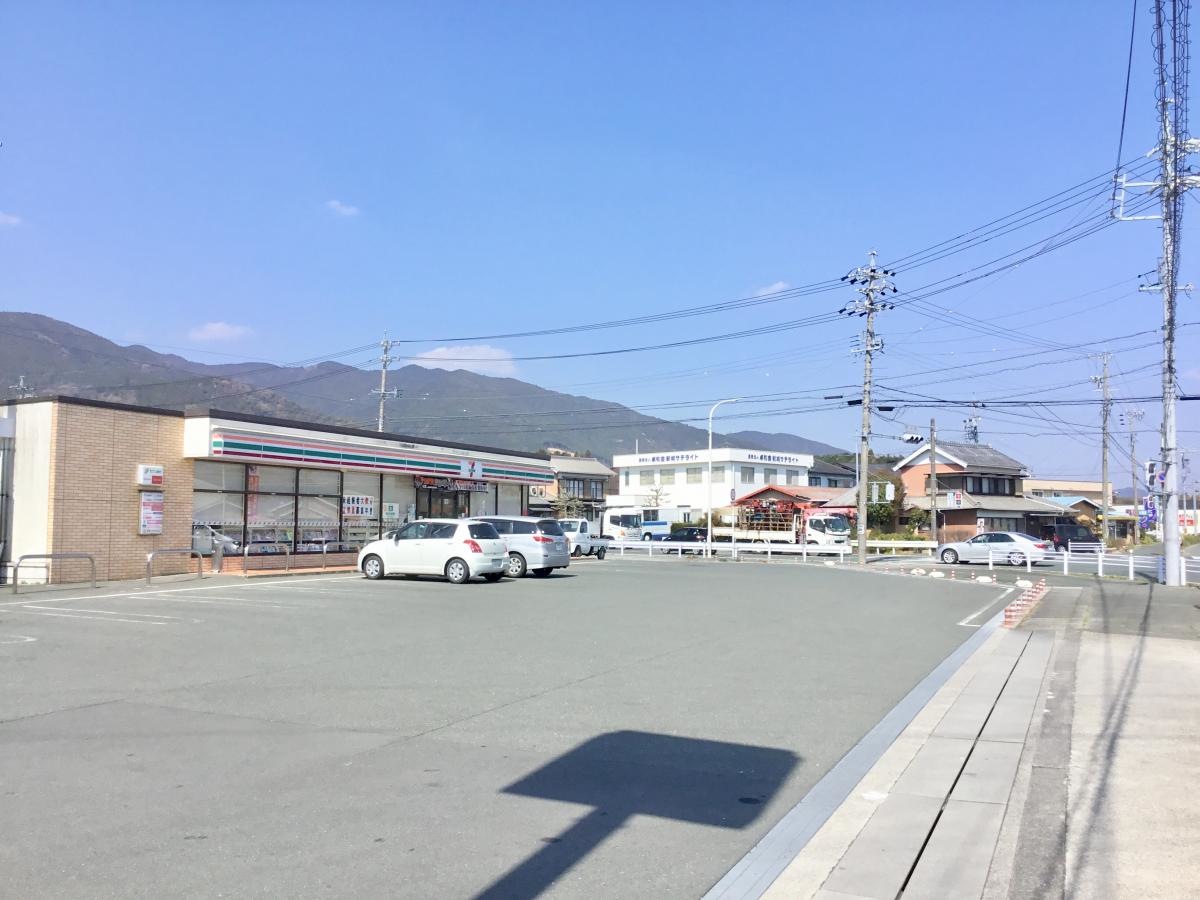 施設外観