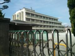 鵠沼小学校