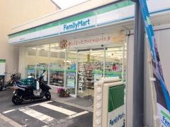ファミリーマート　京都西七条店