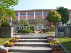 成実小学校