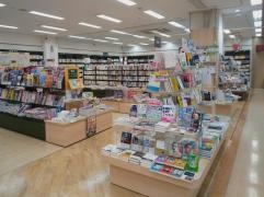 くまざわ書店　長浜店