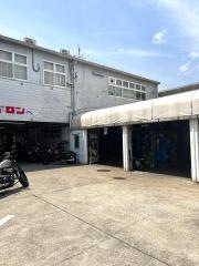 レッドバロン名古屋本店