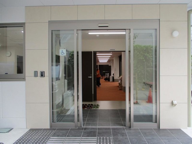 シニアハウス笑楽 堺 施設外観