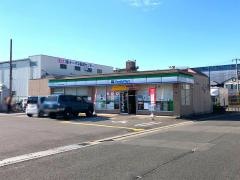 ファミリーマート　東大阪吉田下島店