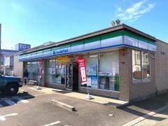 ファミリーマート　東大阪吉田下島店