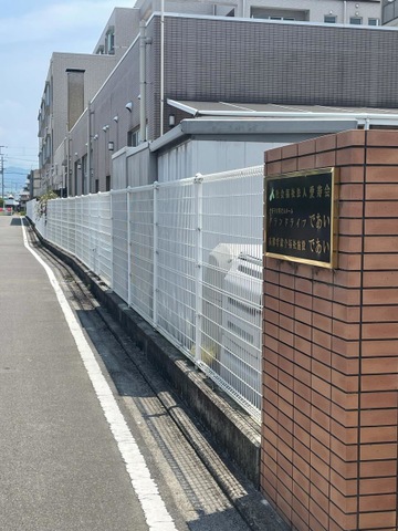 介護付有料老人ホーム　グランドライフ　であい 施設外観