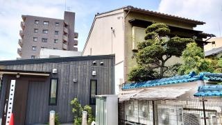 あつた蓬莱軒　本店