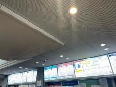 学園前駅