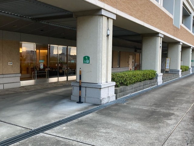 シニアホテル東戸塚イーストウイング 施設外観