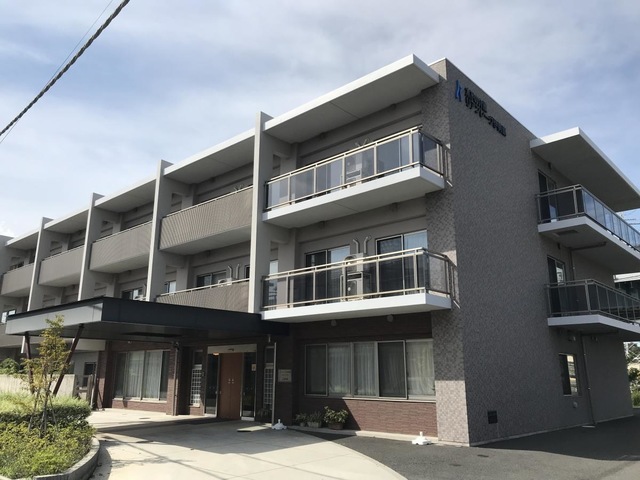 リアンレーヴ伊勢原 施設外観