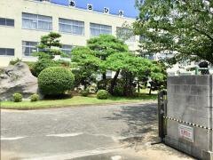 旭小学校