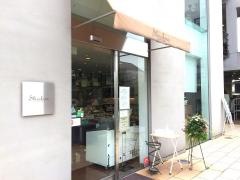 白バラ　　春日店